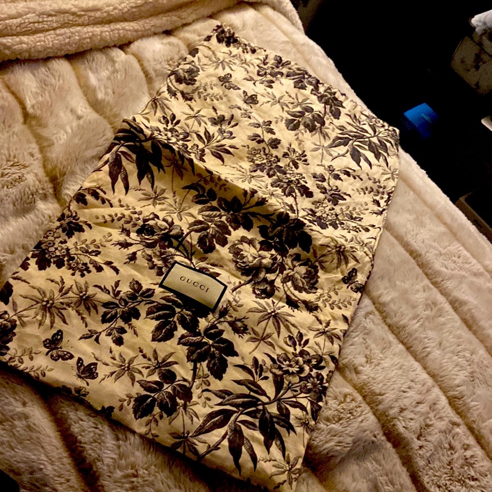 Cloth bag